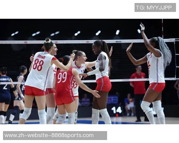 中国女排奋勇争先迎战泰国队期待再创辉煌展现团队精神与竞技实力